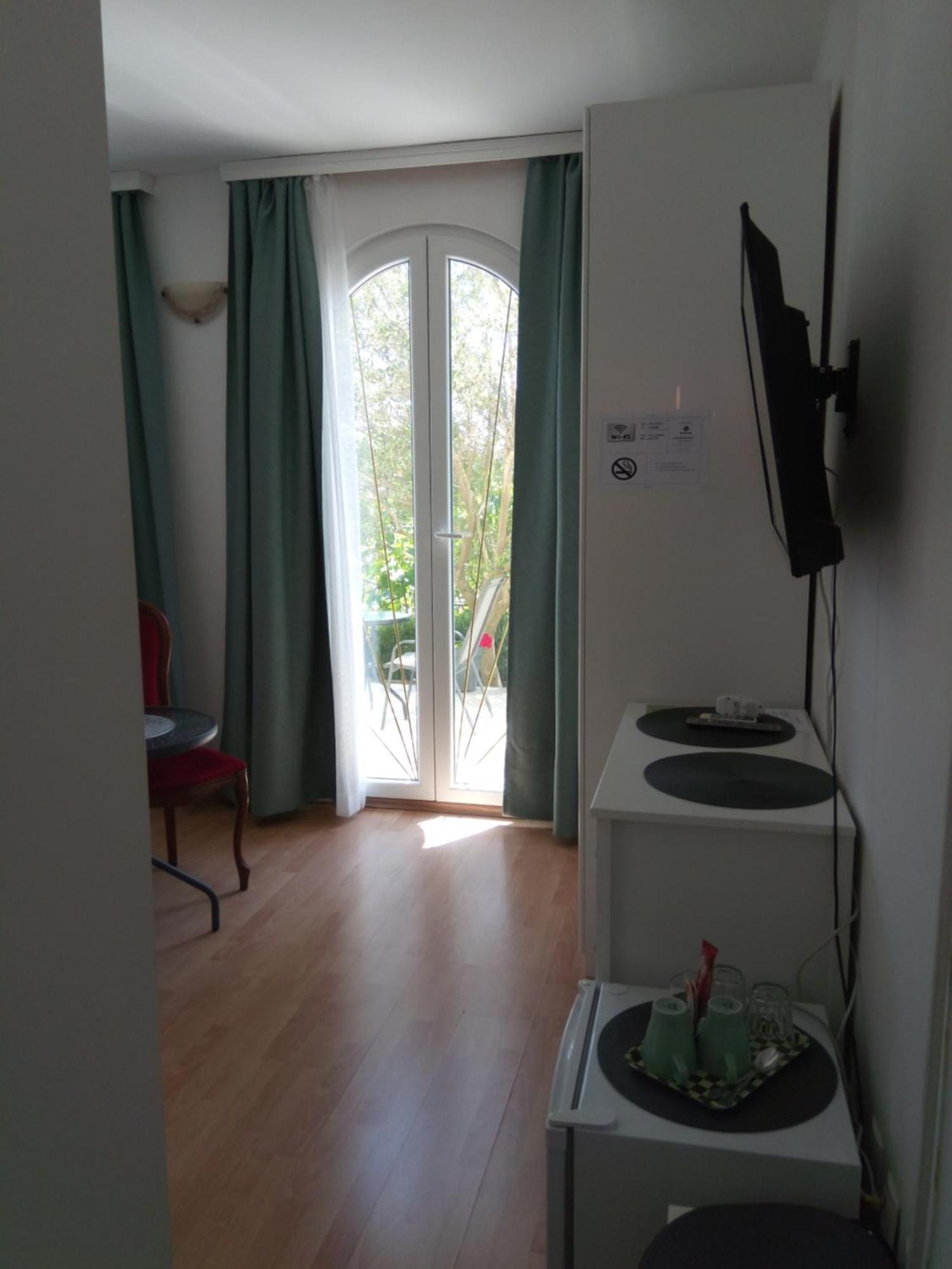 Ana Rooms Krk Town Chambre photo