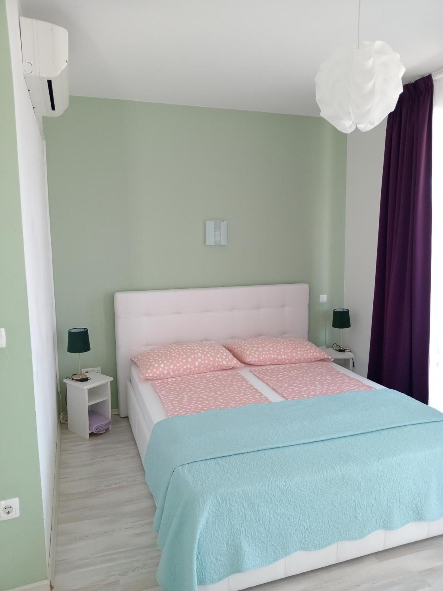 Ana Rooms Krk Town Extérieur photo